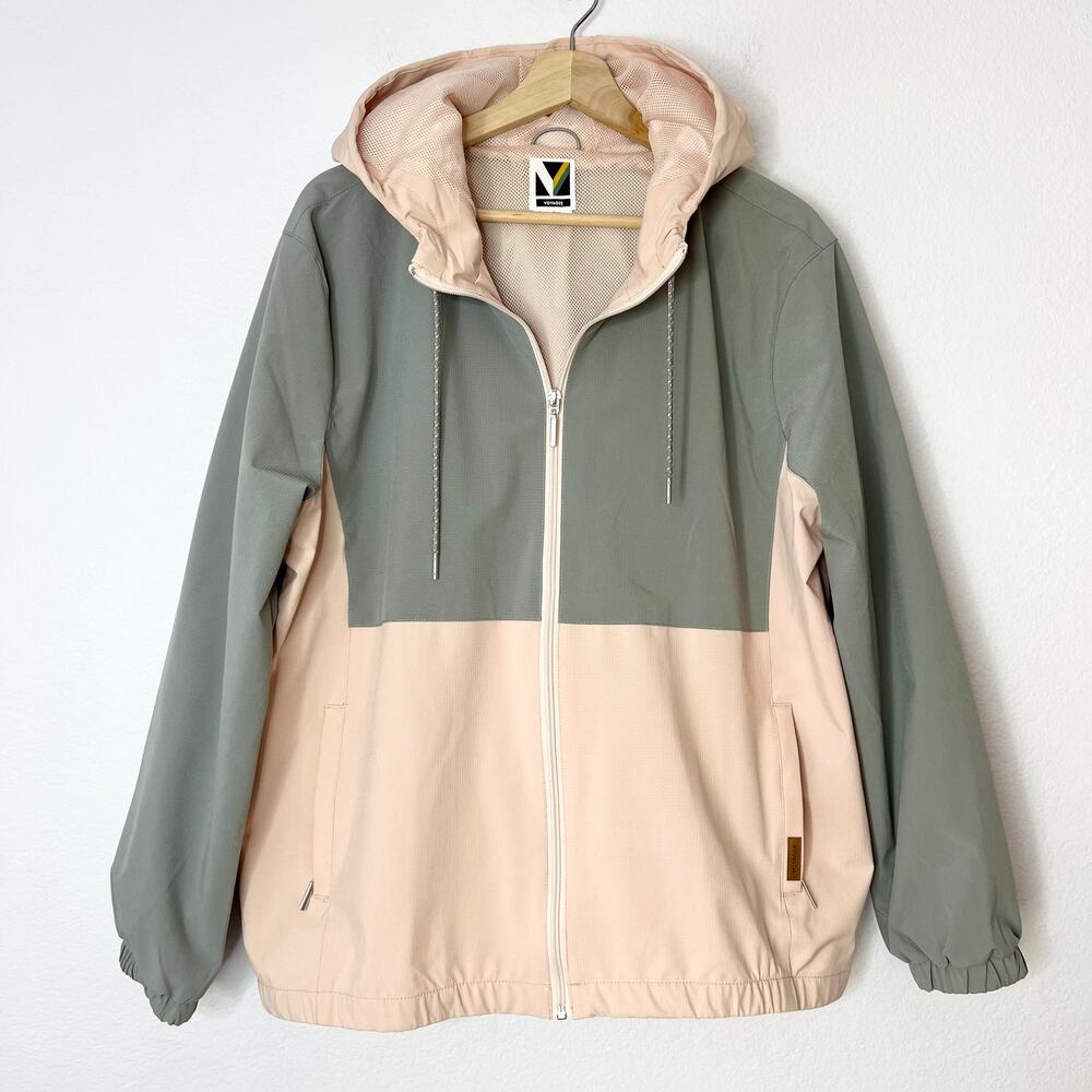 Voyager Windwear Stretch Hooded Zip Front Rain Jacket In Griffin Womens Large